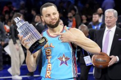 NBA东契奇与字母哥26岁成就大对比