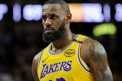 湖人马刺二队后场得分手加盟掘金队，NBA阵容竞争挑战与未来展望